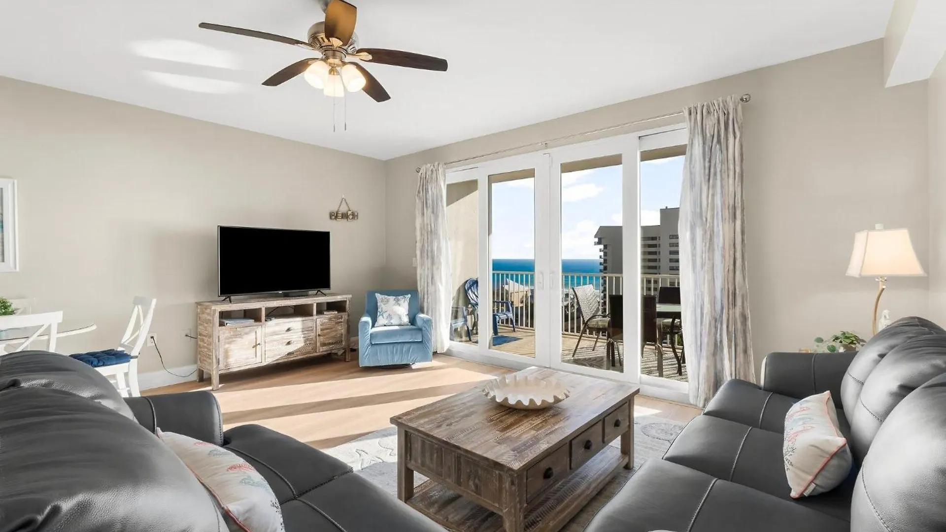 Laketown Wharf 713- Our Lil Sea-Cret Panama City Beach